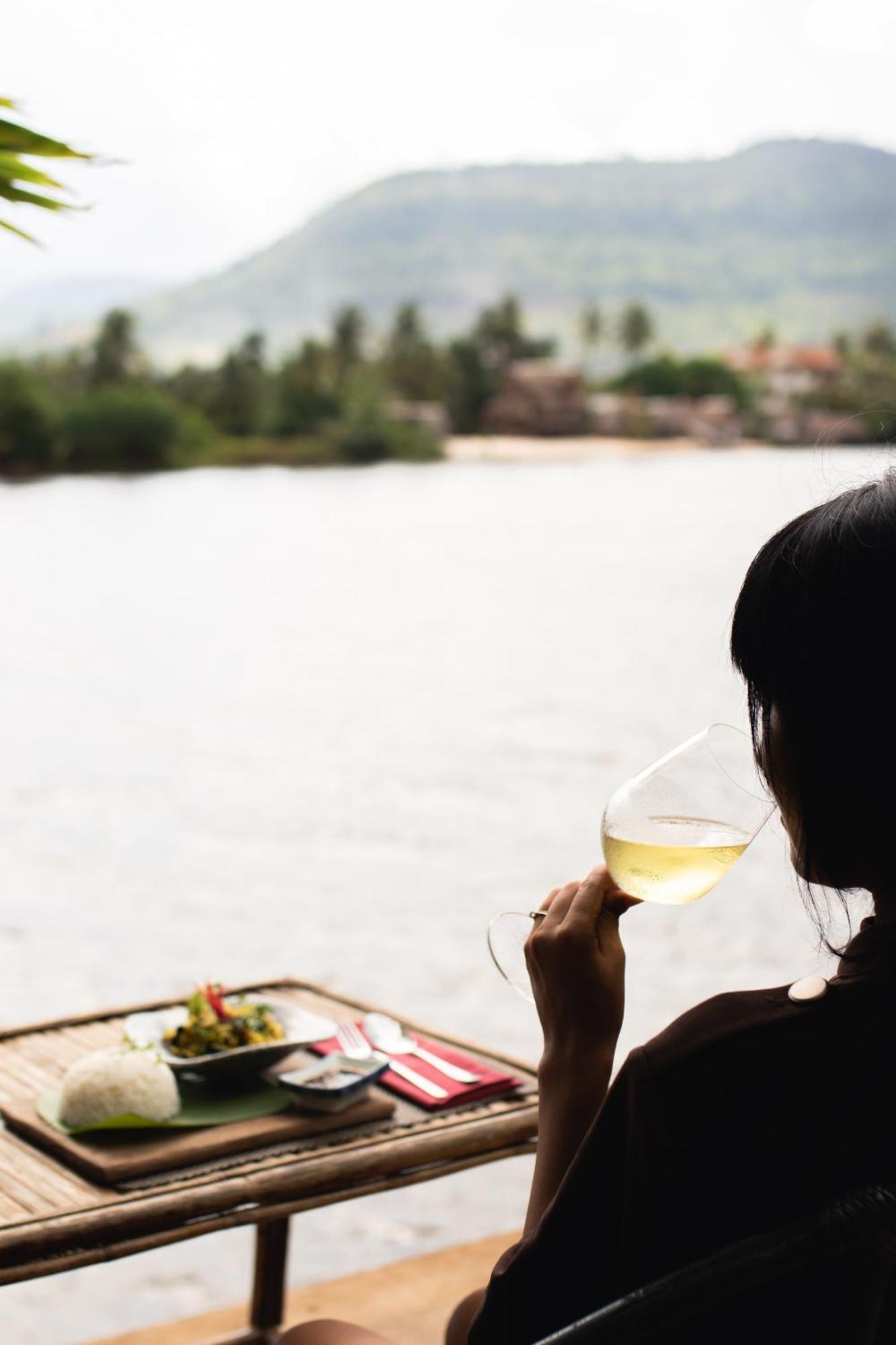 Sabay Beach Kampot Eksteriør billede
